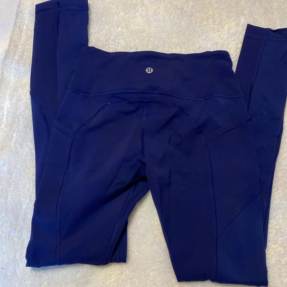 Lululemon All The Right Places View 4